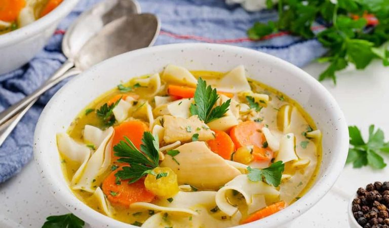 A Mind Blowing Easy 30-minutes Homemade Chicken Noodle Soup to Save Your Time