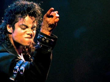 Michael Jackson Net Worth, Career, Personal Life, Cars, Houses, Assets, and many more