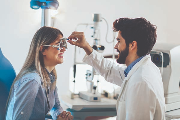 A Deep Dive into Optician Salaries across the United States