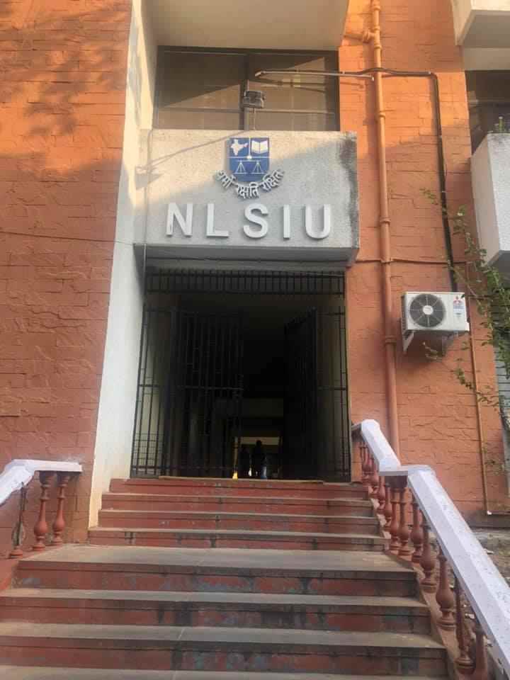 NLSIU), Bangalore, is one best law Universities in India 