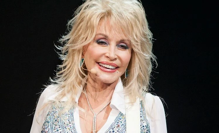 Dolly Parton net worth
Image Source: DAFT FM